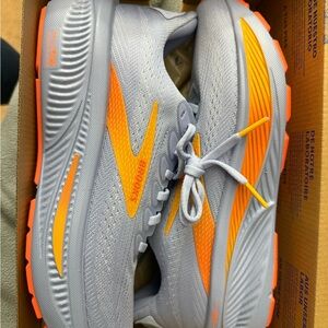 Brooks Ghost 17 Women's Running Shoes